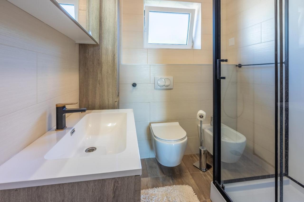 Apartment Mira "Pet Friendly" Crikvenica Εξωτερικό φωτογραφία